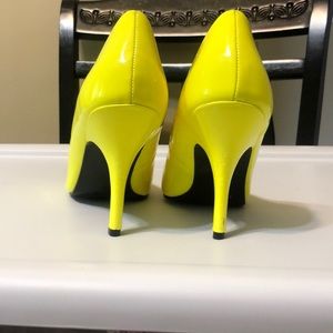Brand new neon yellow stiletto high heels